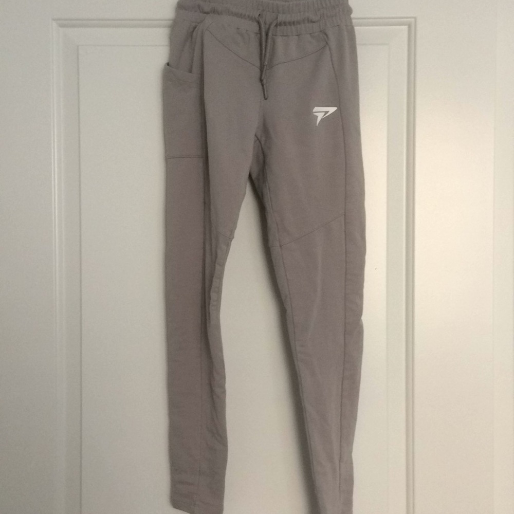 Physiq apparel joggers/leggings